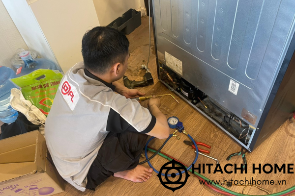 Bom nap gas tu lanh hitachi